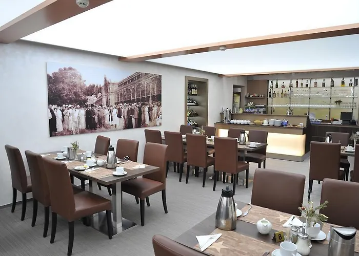 מלון Richard & Wellness 4*