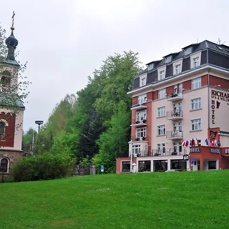 Hotel Richard 4*